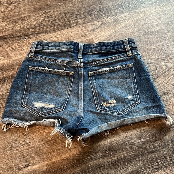 Abercrombie and Fitch Jean shorts - Picture 2 of 3